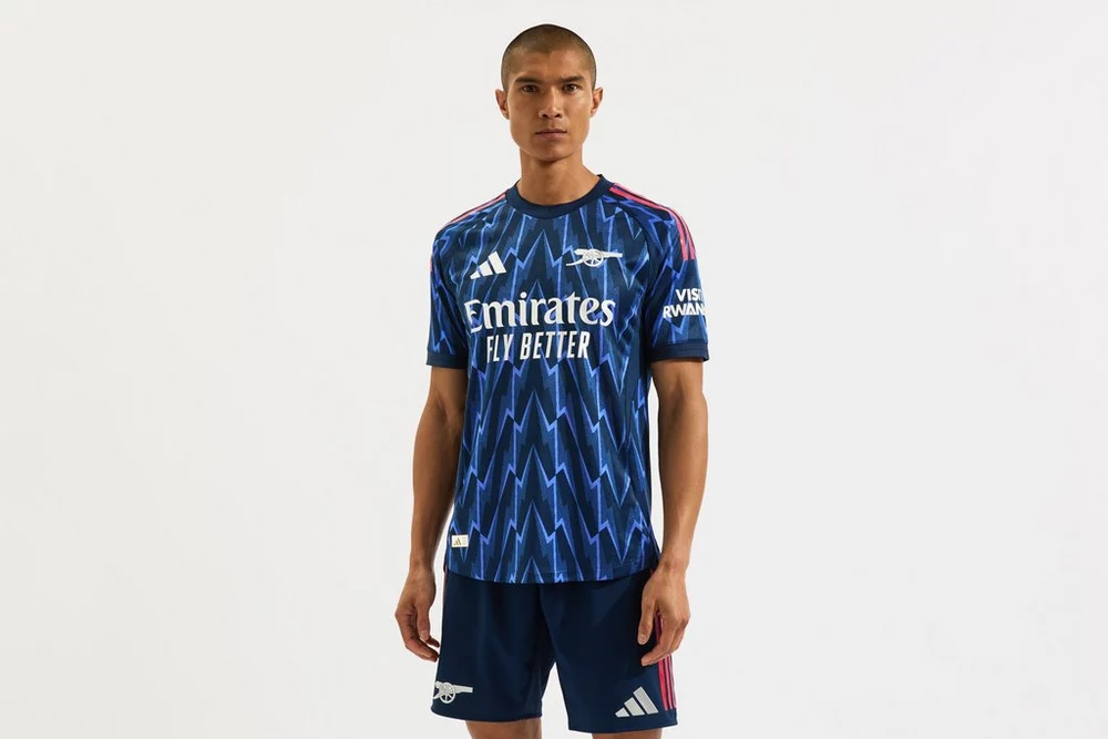 Arsenal Men's Away Player Jersey 2025/26 - Image 6