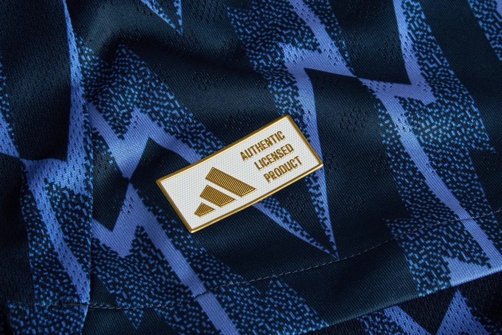 Arsenal Men's Away Player Jersey 2025/26 - Image 4