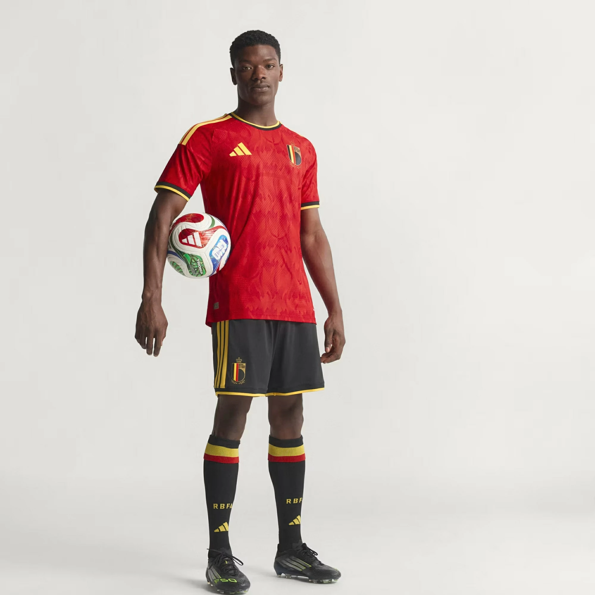 Belgium 26 Home Men's Jersey (Player Version) - Image 7