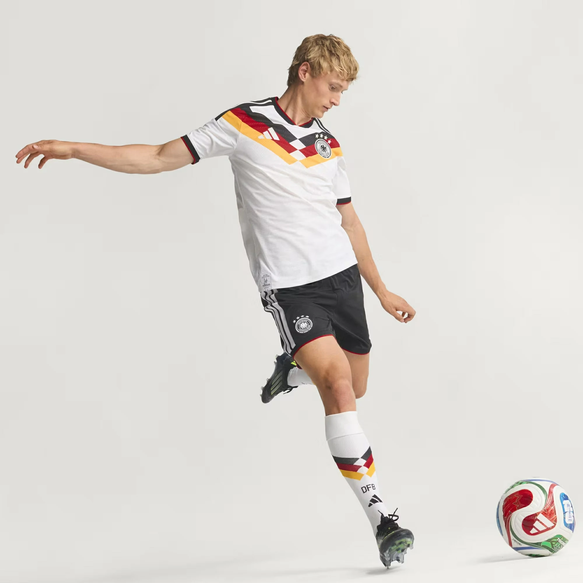 Germany 26 Home Men's Jersey (Player Version) - Image 8