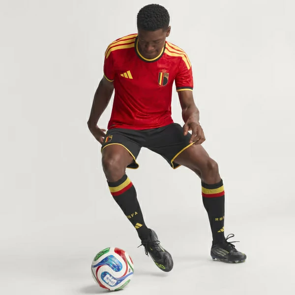 Belgium 26 Home Men's Jersey (Player Version) - Image 8